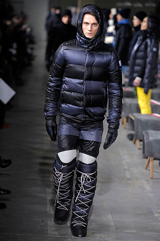 Moncler Gamme Bleu / - 2010-2011